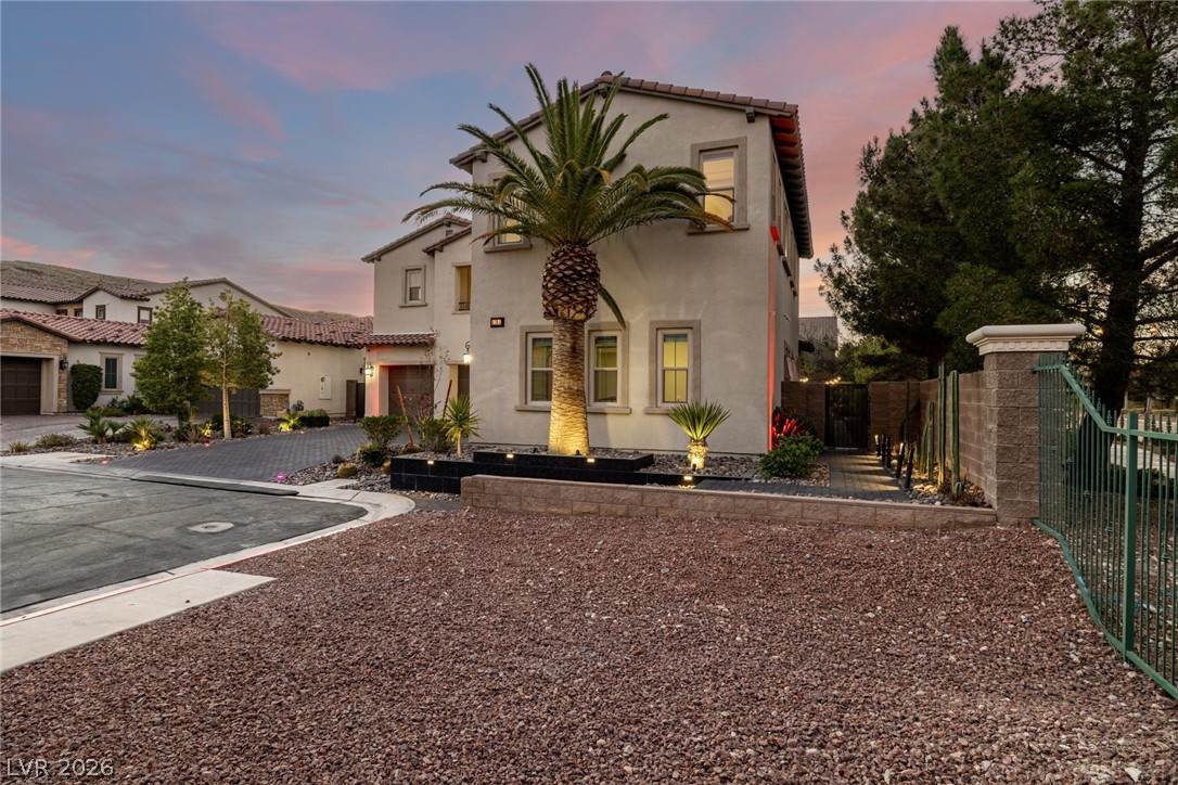 https://bt-photos.global.ssl.fastly.net/vegas/orig_boomver_2_2765829-2.jpg
