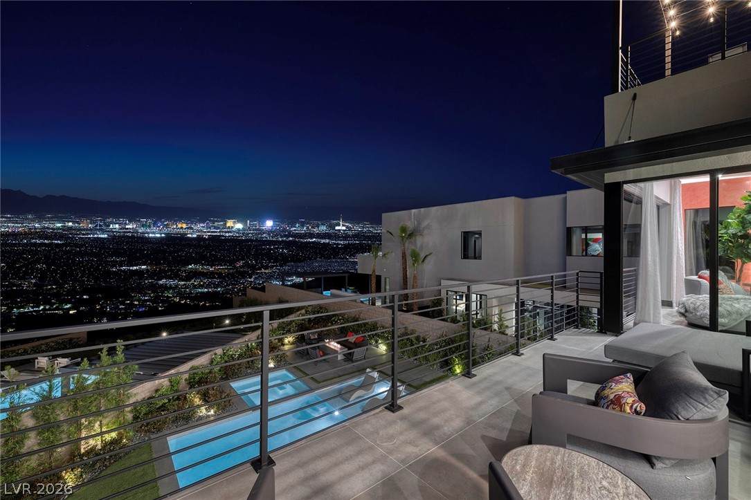 619 Overlook Rim Drive - Photo 1
