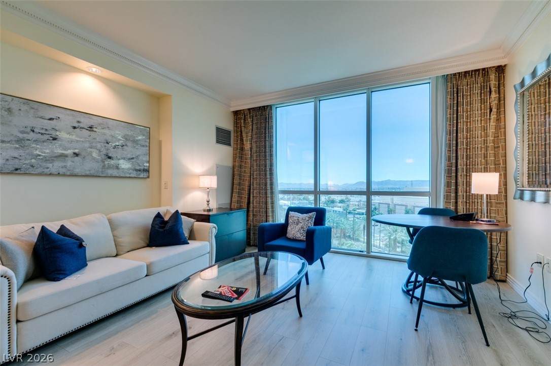 135 Harmon Avenue - Photo 1