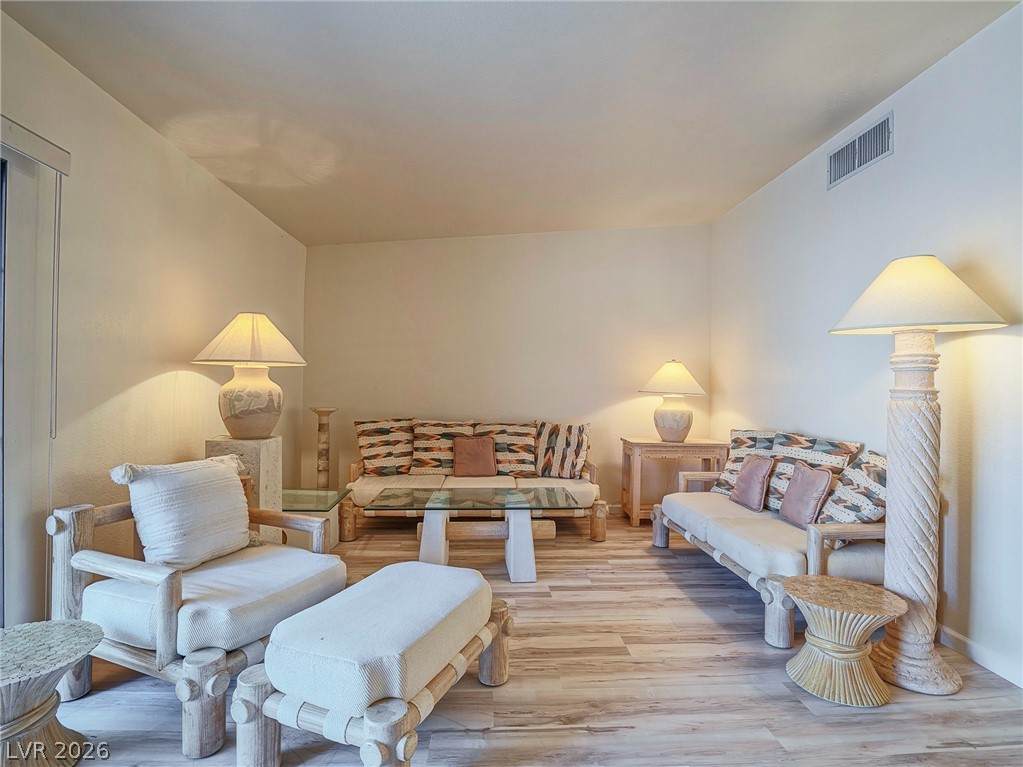 2851 Valley View Boulevard - Photo 1
