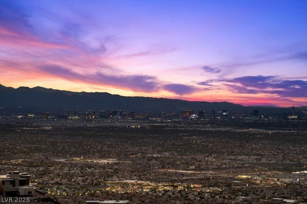https://bt-photos.global.ssl.fastly.net/vegas/orig_boomver_2_2778596-2.jpg