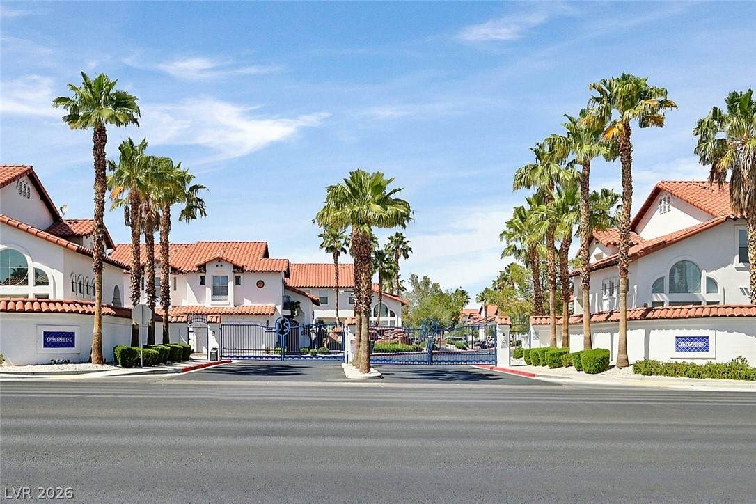 https://bt-photos.global.ssl.fastly.net/vegas/orig_boomver_2_2781881-2.jpg