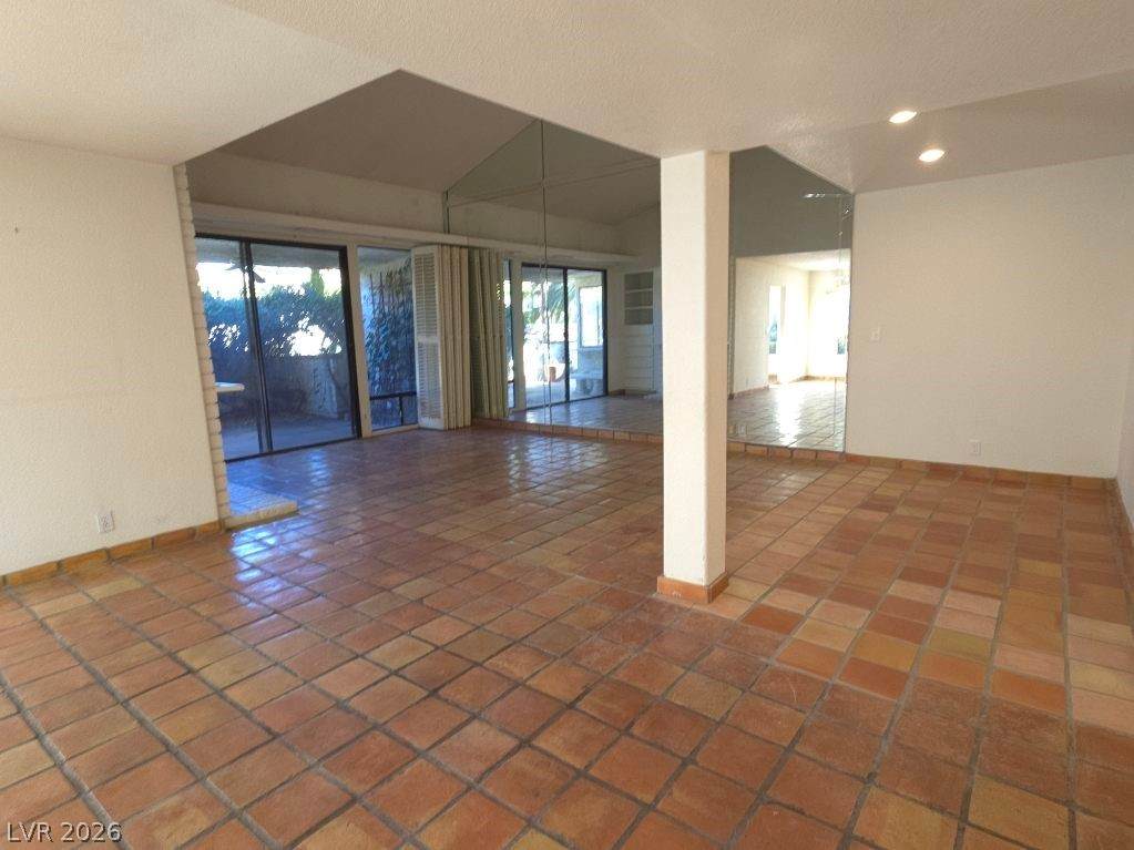 3066 Conquista Court - Photo 1