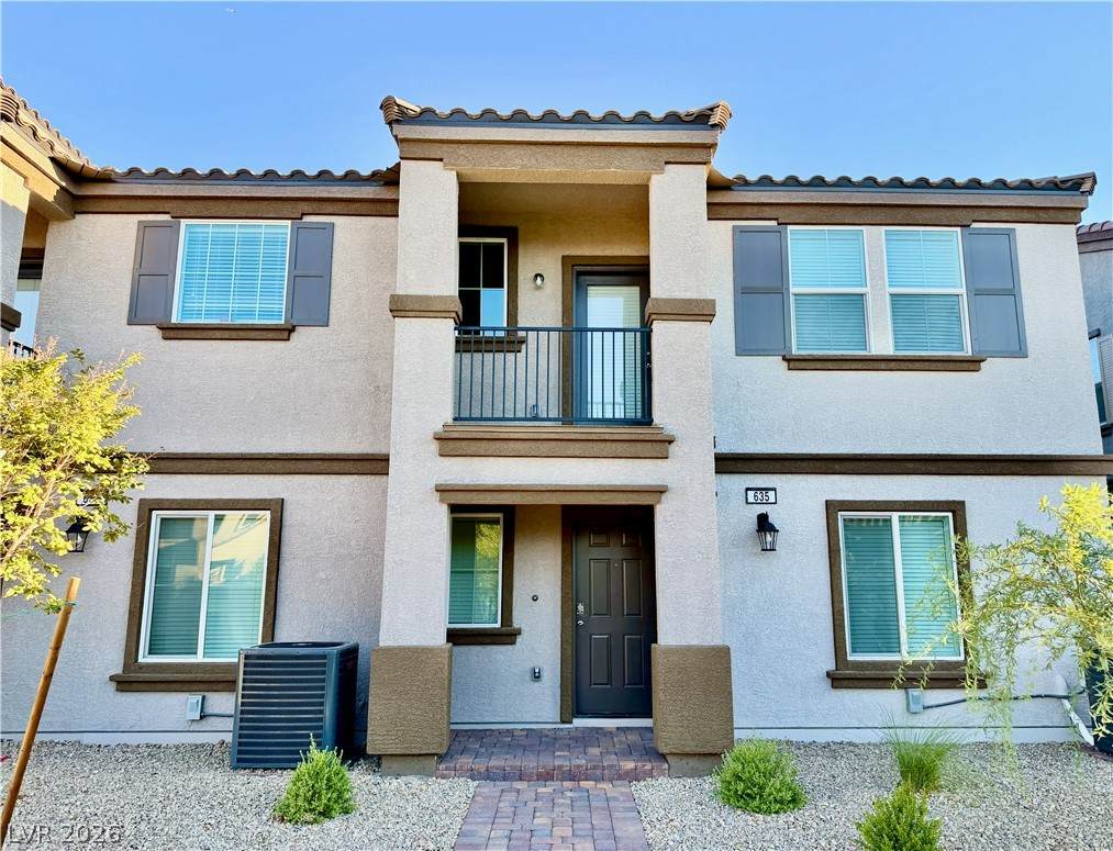 635 Bellus Place - Photo 1