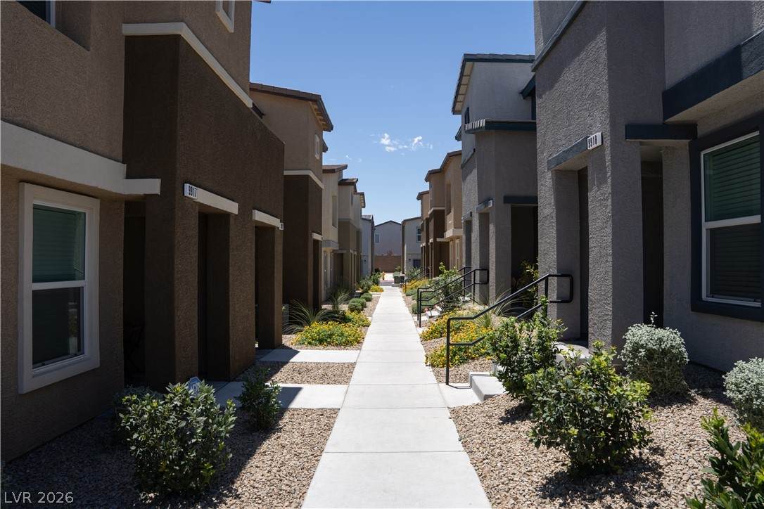 https://bt-photos.global.ssl.fastly.net/vegas/orig_boomver_1_2793403-2.jpg