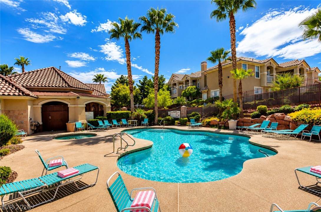 https://bt-photos.global.ssl.fastly.net/vegas/orig_boomver_3_2796072-2.jpg