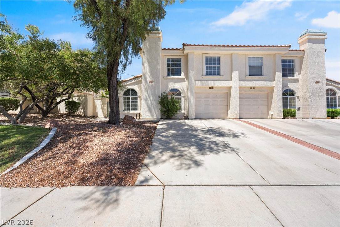 7912 Laurena Avenue - Photo 1