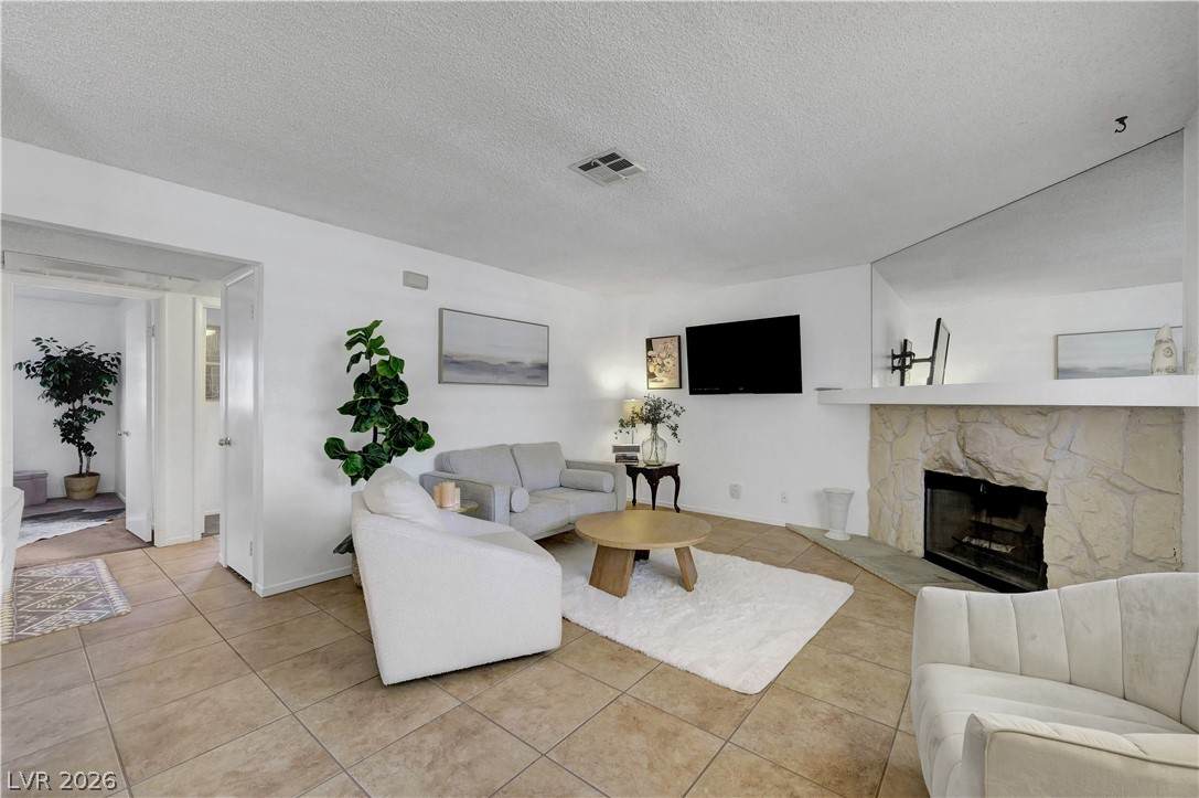 1108 Cimarron Road - Photo 1