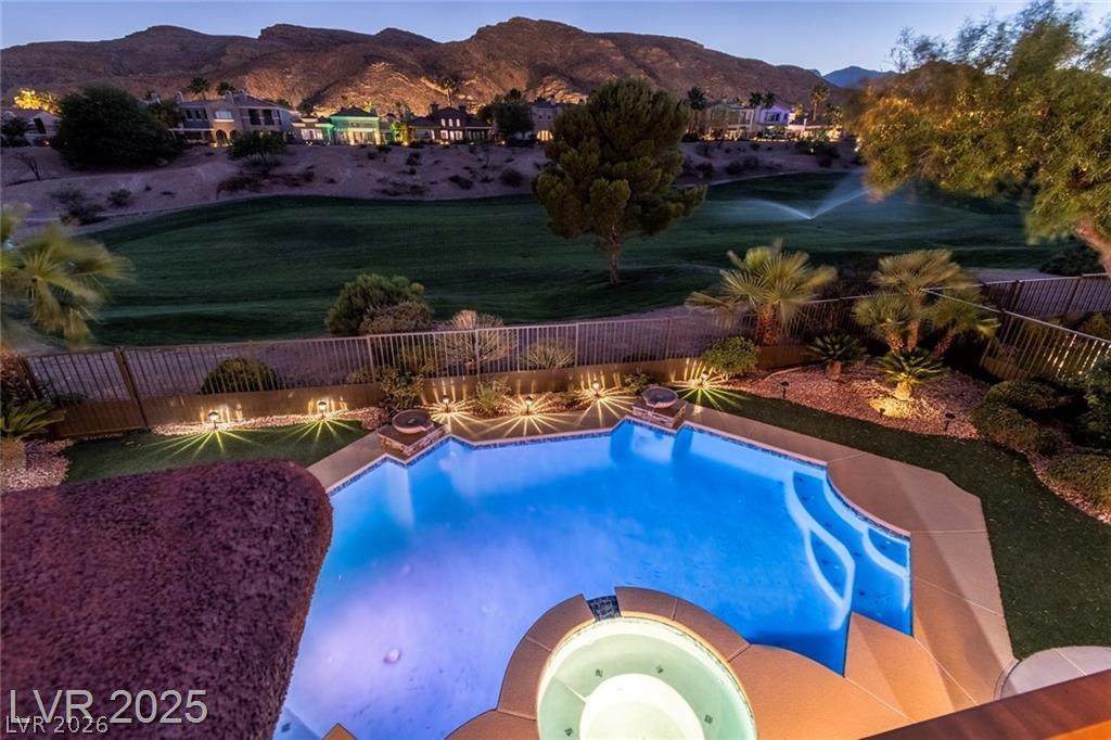 https://bt-photos.global.ssl.fastly.net/vegas/orig_boomver_2_2821392-2.jpg