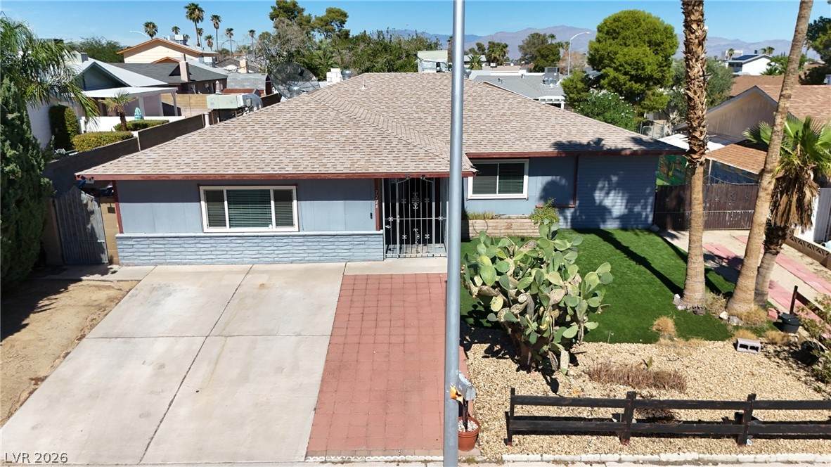 7224 William Anders Avenue - Photo 1