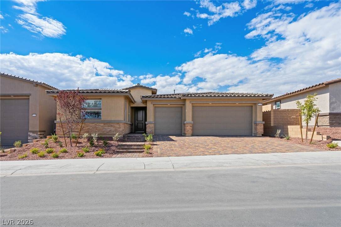 6235 Atlan Pointe Street - Photo 1