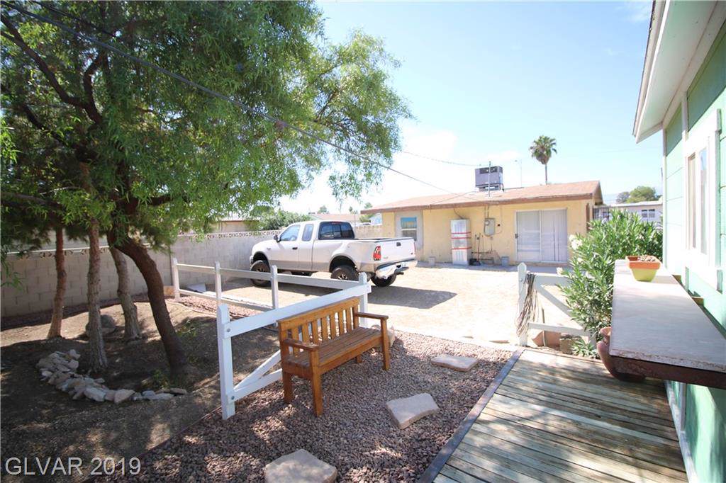 2124 Bassler - Photo 1