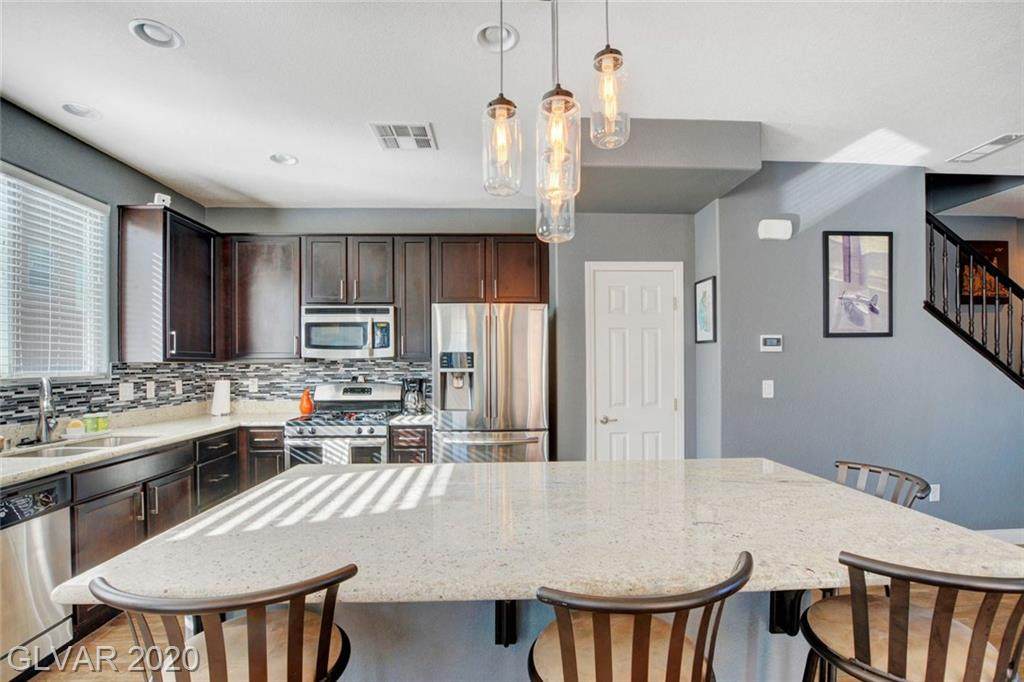 6863 Adventure Bay Avenue - Photo 1