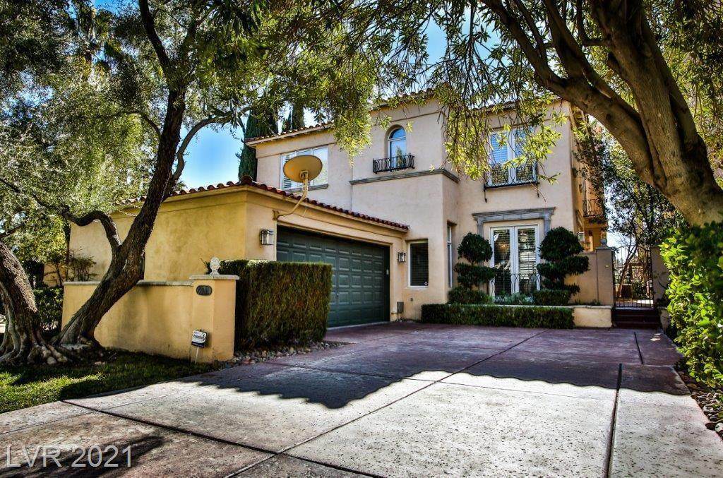 9041 Opus Drive - Photo 1