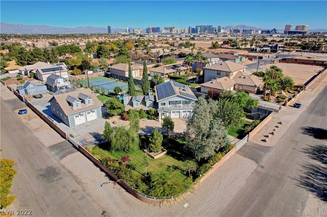 5880 Oquendo Road - Photo 1