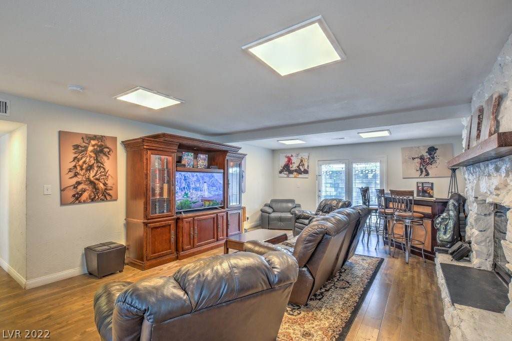 6213 Mcallister Avenue - Photo 1