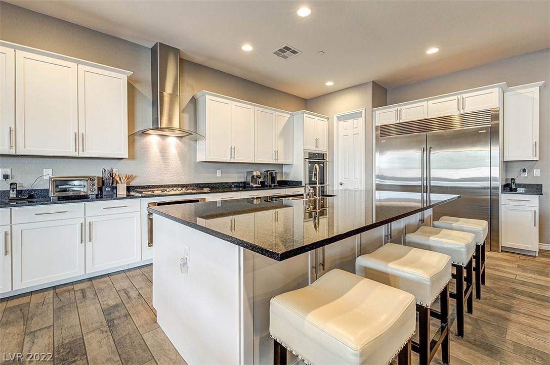 1032 San Eduardo Avenue - Photo 1