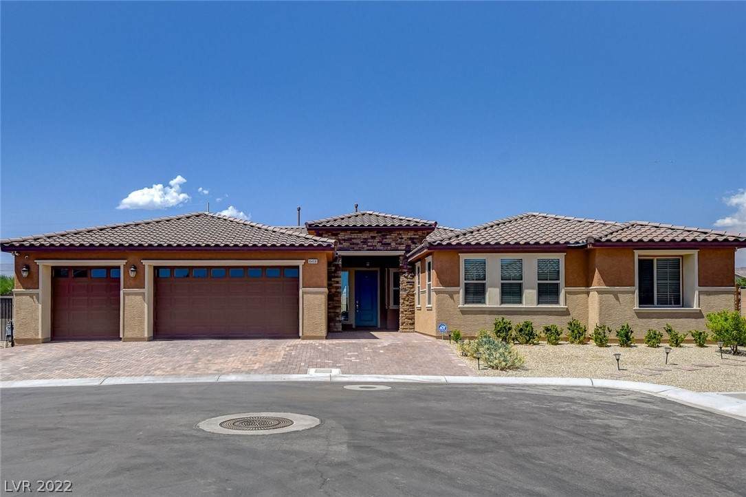 8498 Pine Glade Court - Photo 1