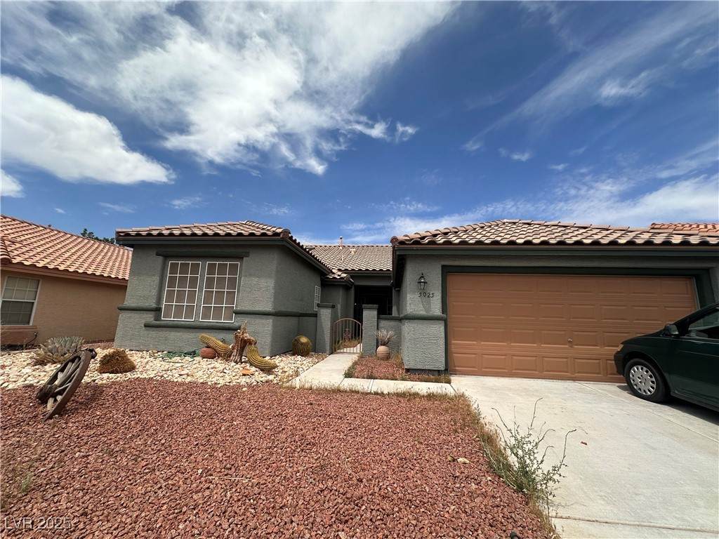 5025 Vista Loma Way - Photo 1