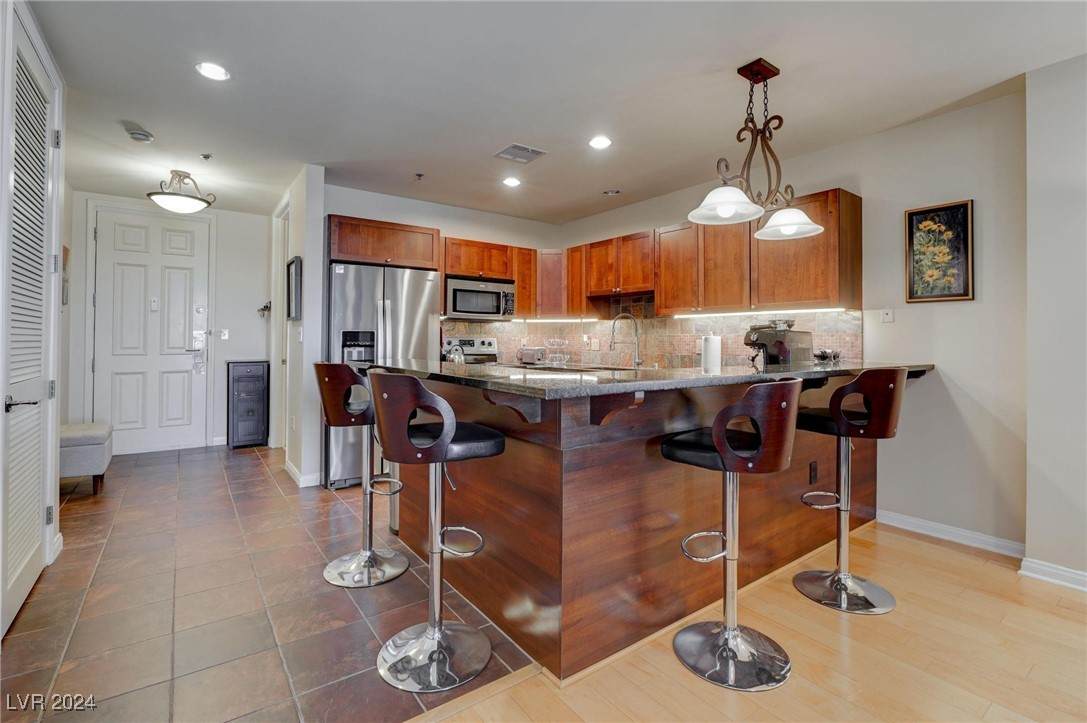 2405 Serene Avenue - Photo 1