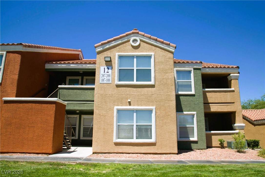 8101 Flamingo Road - Photo 1