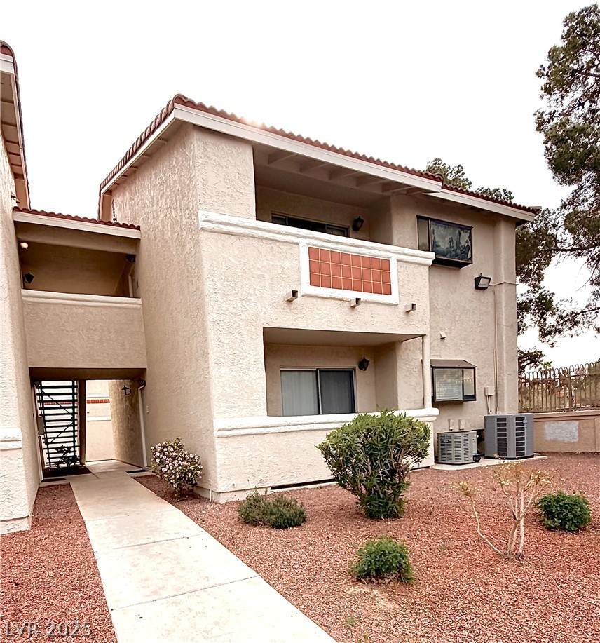 7300 Pirates Cove Road - Photo 1