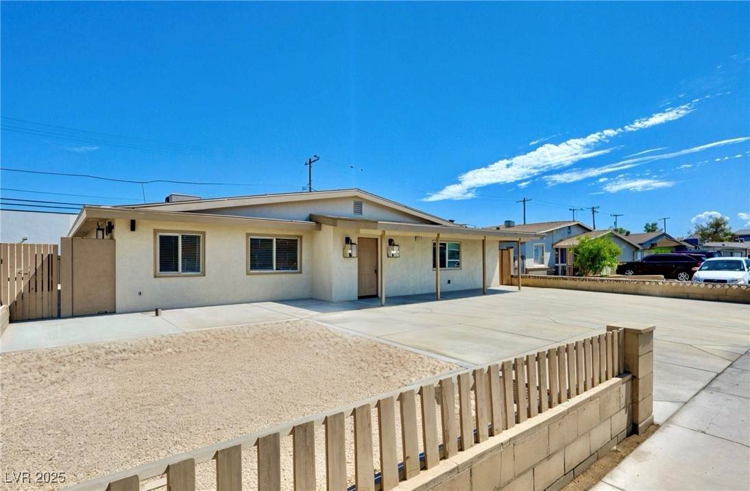 612 Brush Street - Photo 1