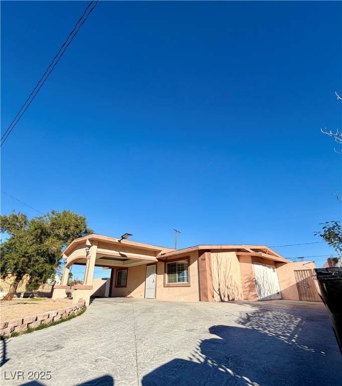 2848 Berg Street - Photo 1