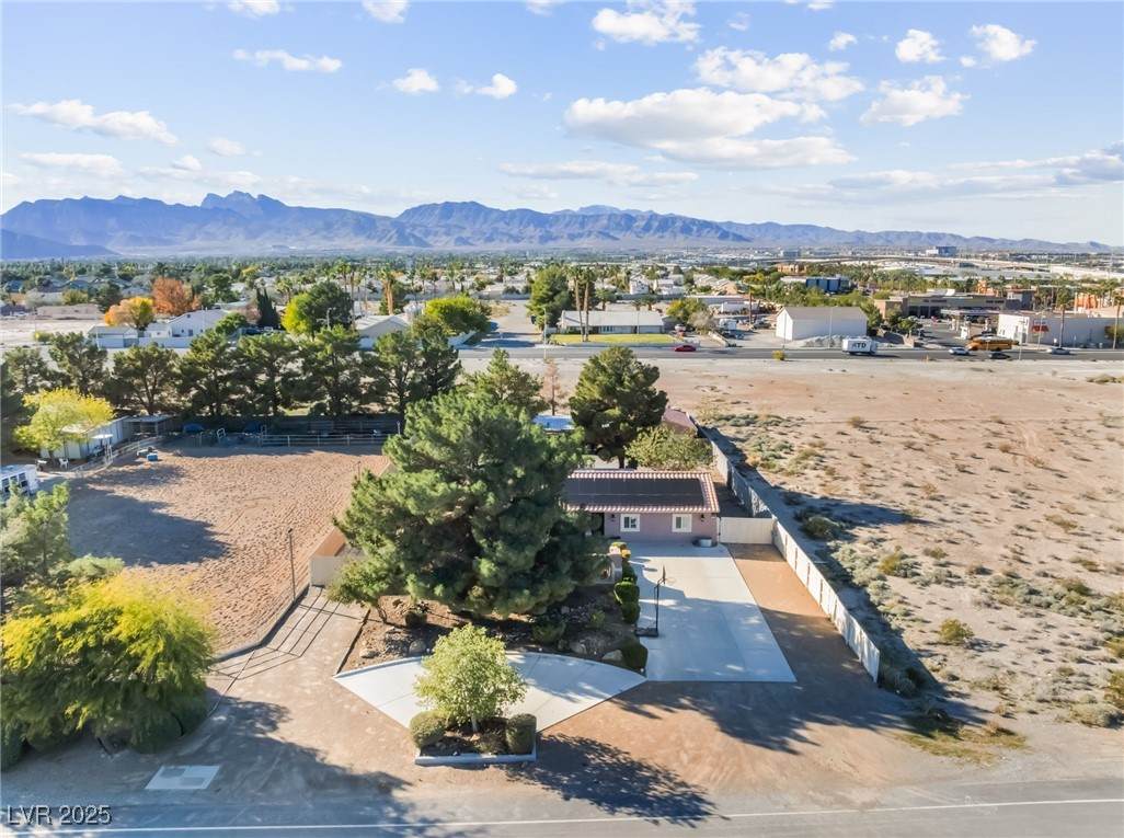 6109 Starlight Drive - Photo 1