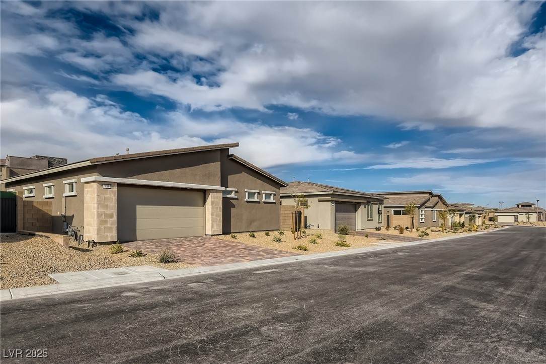 933 Mayfield Manor Lane - Photo 1