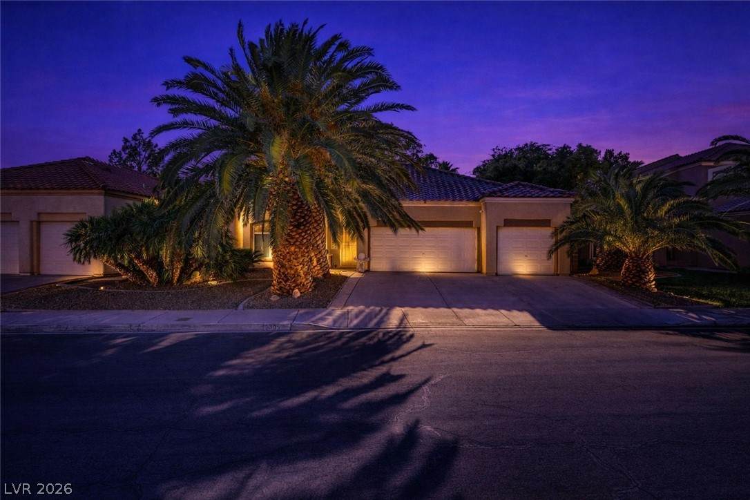 5305 Bright Sun Court - Photo 1