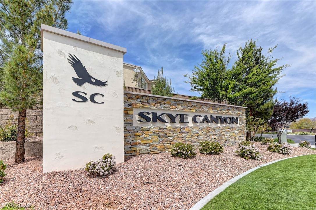 8030 Foxfield Springs Street - Photo 1
