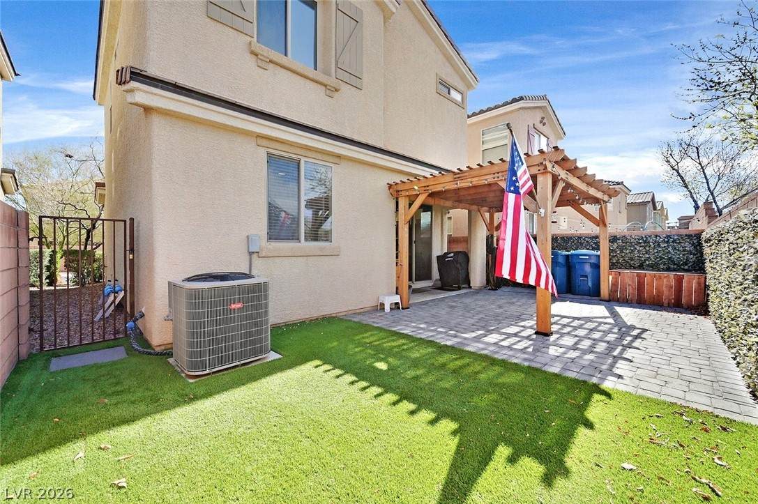 7563 Edgartown Harbor Street - Photo 1