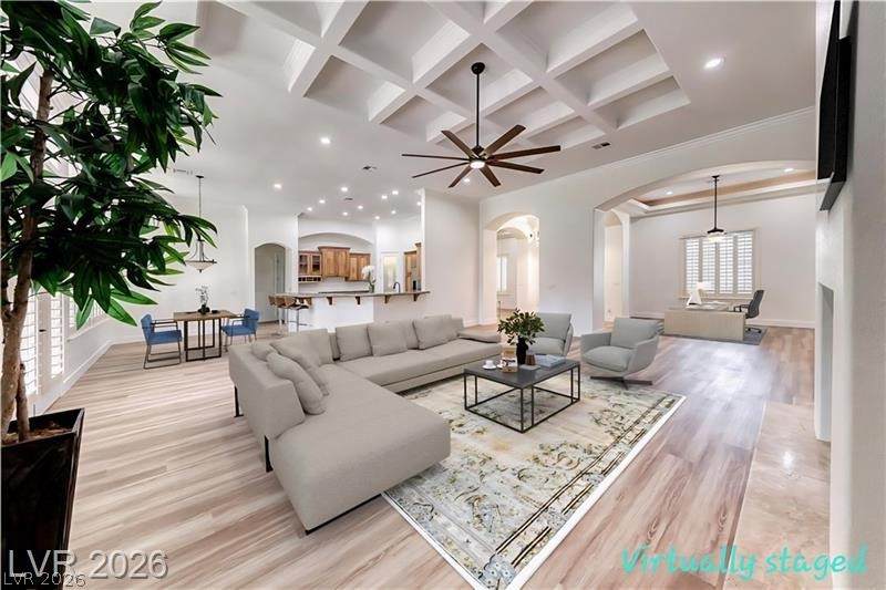 211 Viewmont Drive - Photo 1