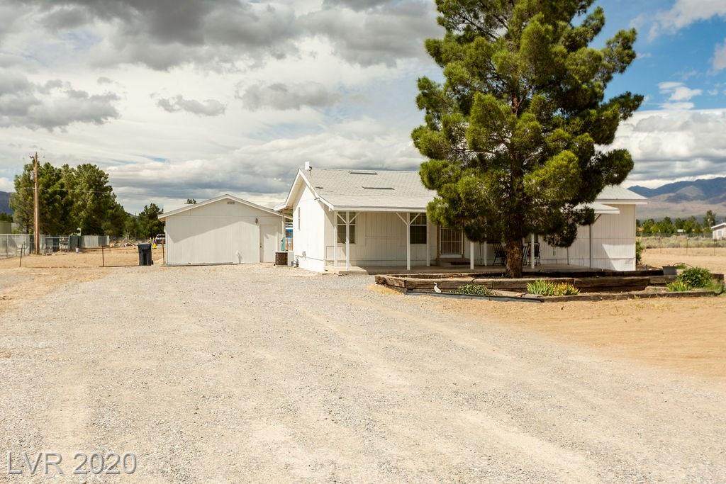 2700 Hardy Lane - Photo 1