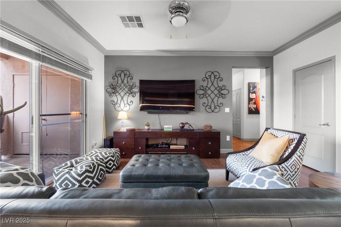 900 Domnus Lane - Photo 1