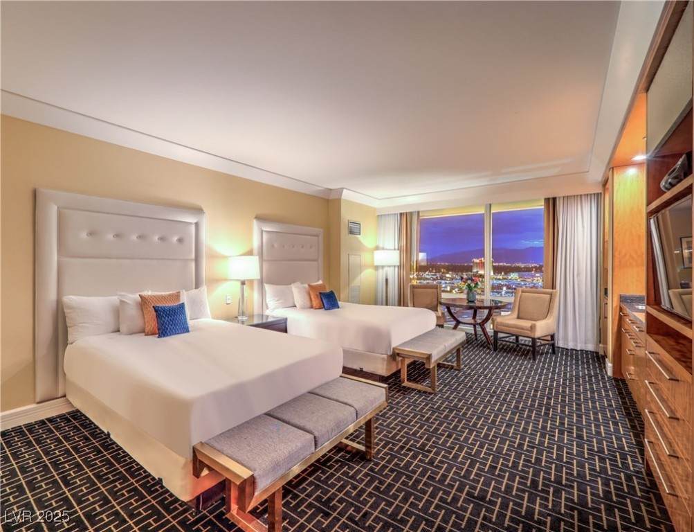 2000 Fashion Show Drive - Photo 1