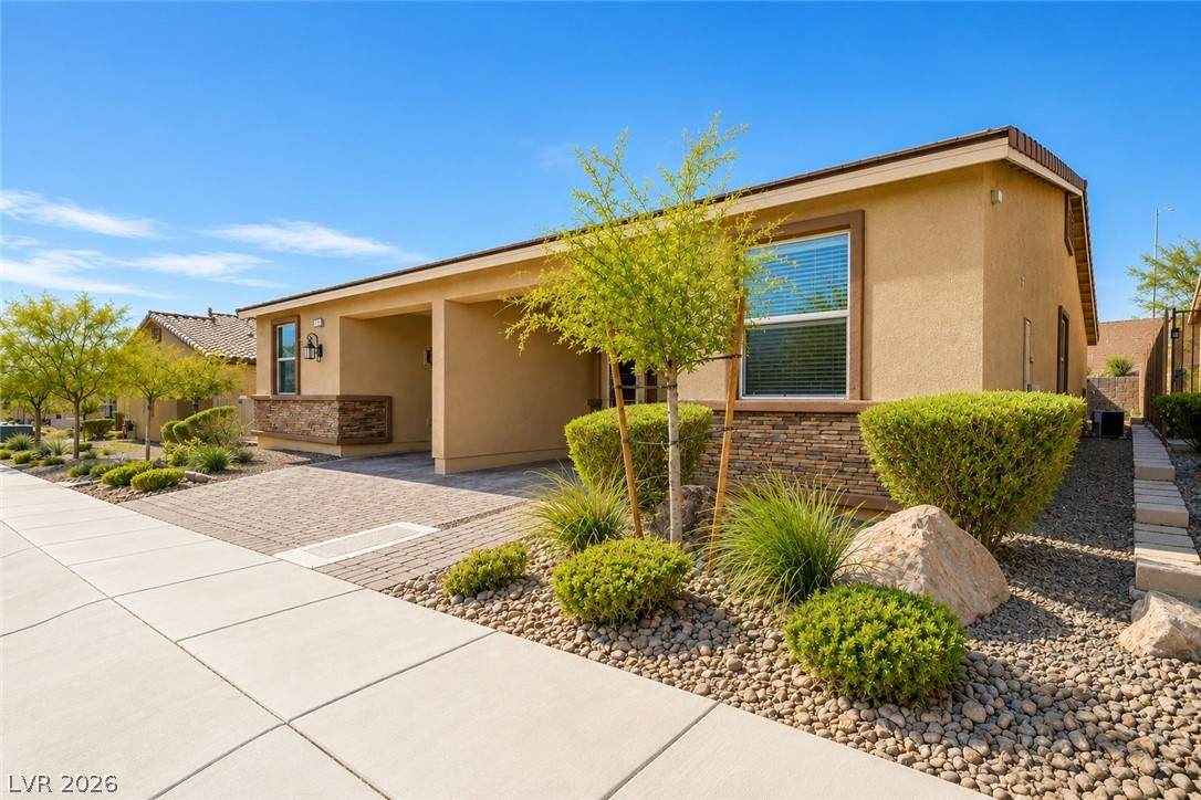 2675 Chinaberry Hill Street - Photo 1