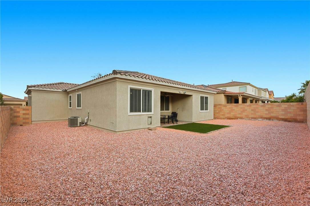 1273 Olivia Parkway - Photo 1