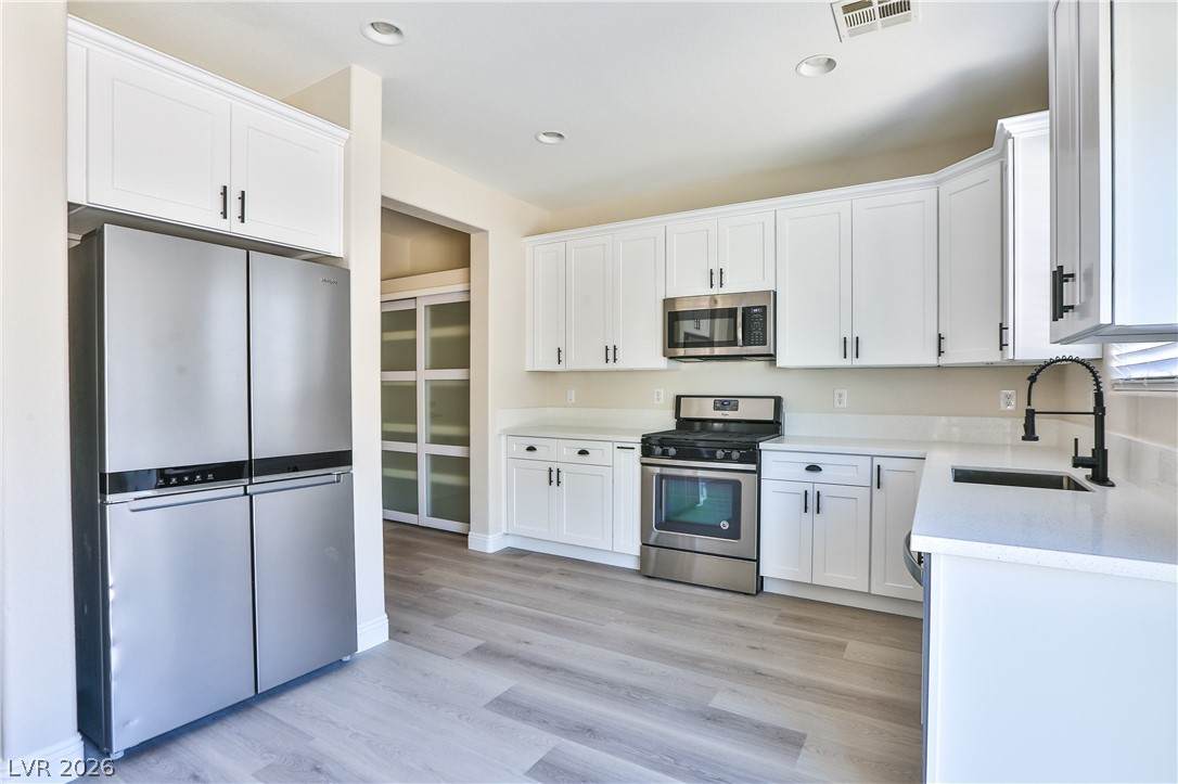 5221 Mountain Garland Lane - Photo 1