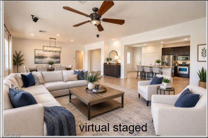 https://bt-photos.global.ssl.fastly.net/vegas/orig_boomver_4_2822105-2.jpg