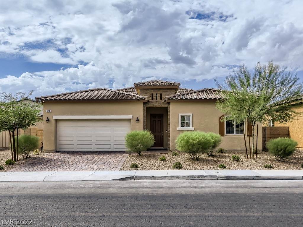 129 La Madre Way - Photo 1