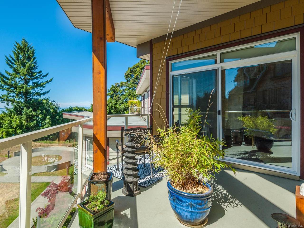 439 College Rd - Photo 1