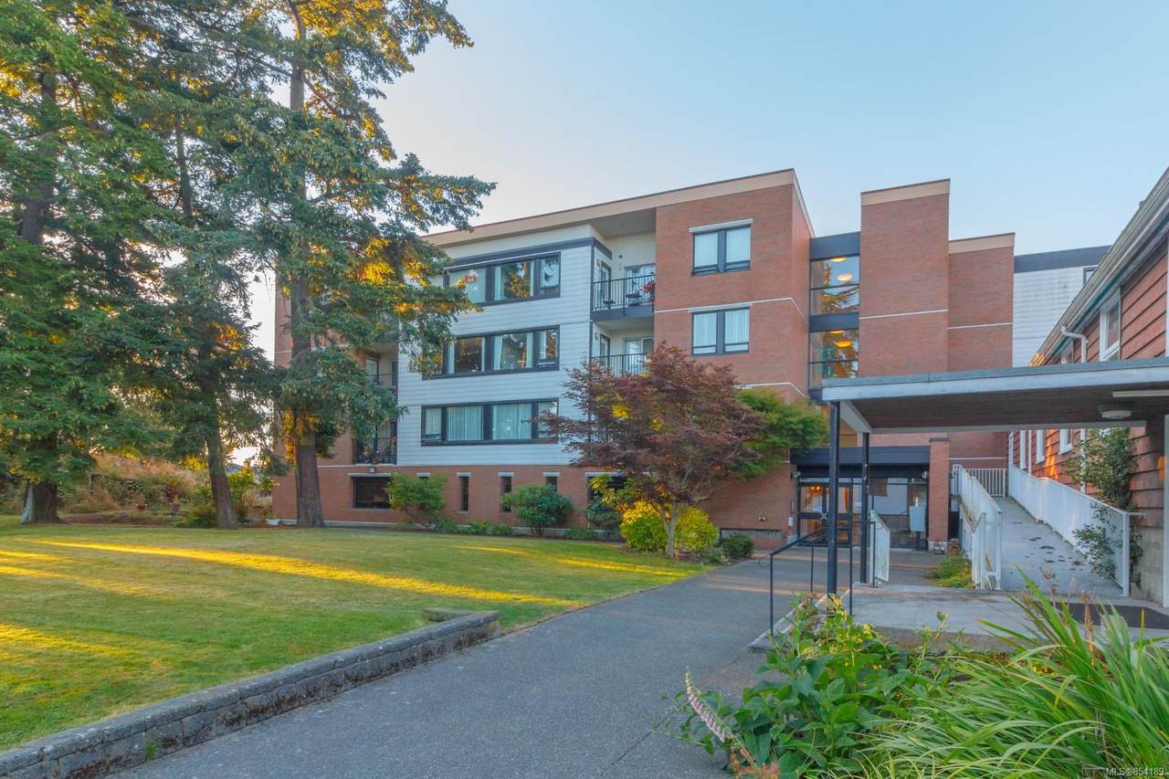 520 Foster St - Photo 1