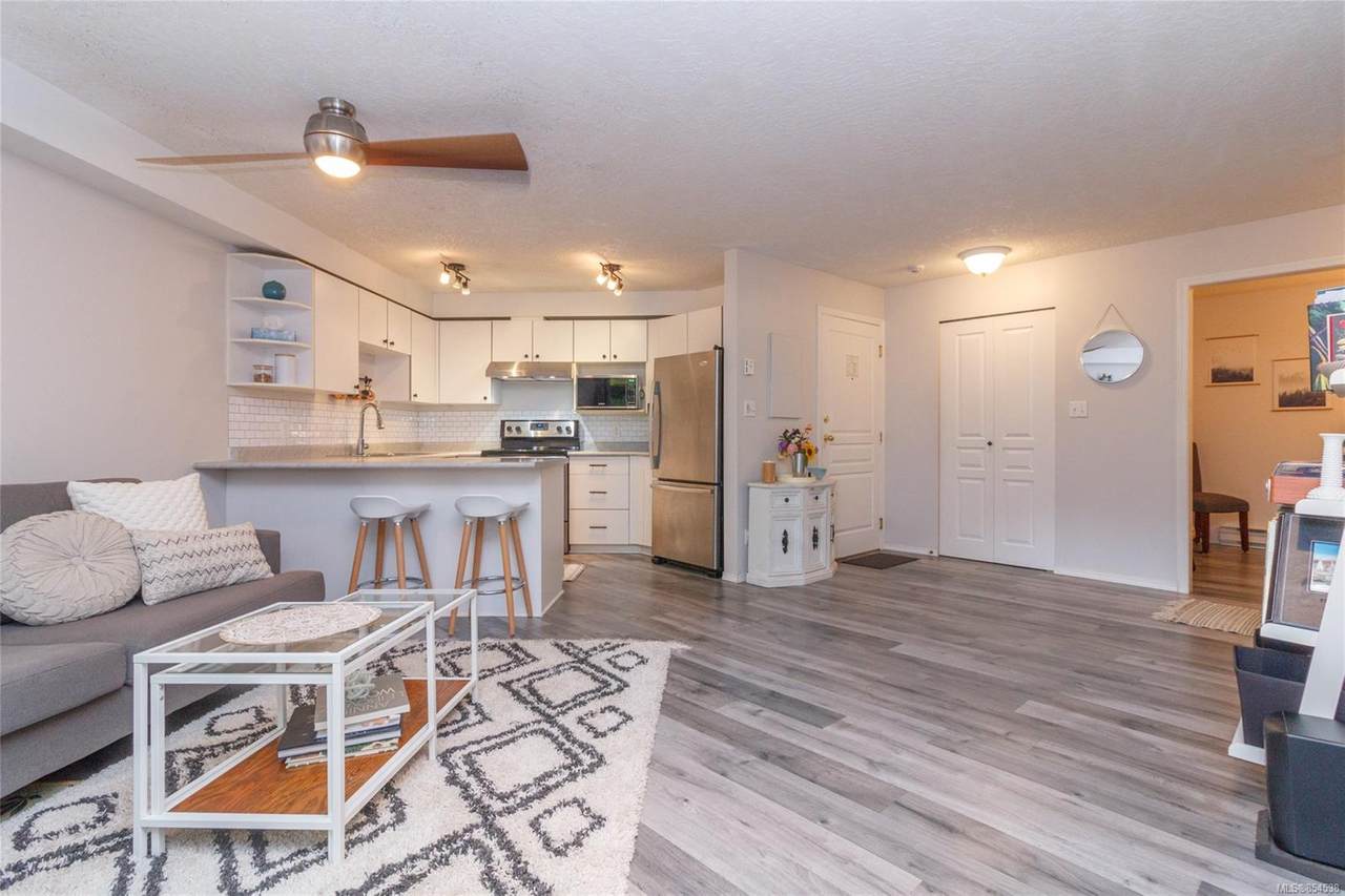 494 Marsett Pl - Photo 1