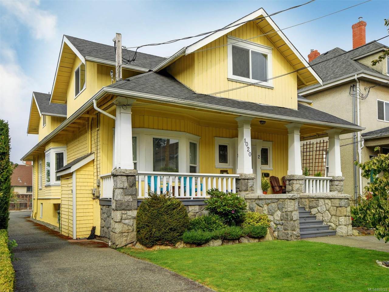 1020 Queens Ave - Photo 1
