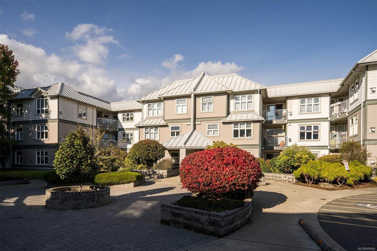 3010 Washington Ave - Photo 1