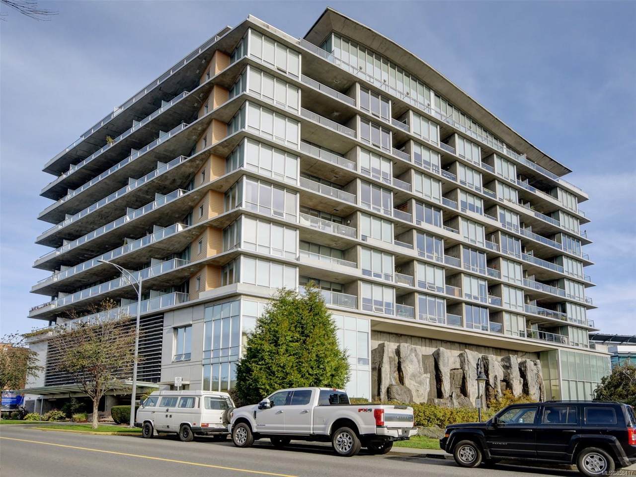 160 Wilson St - Photo 1