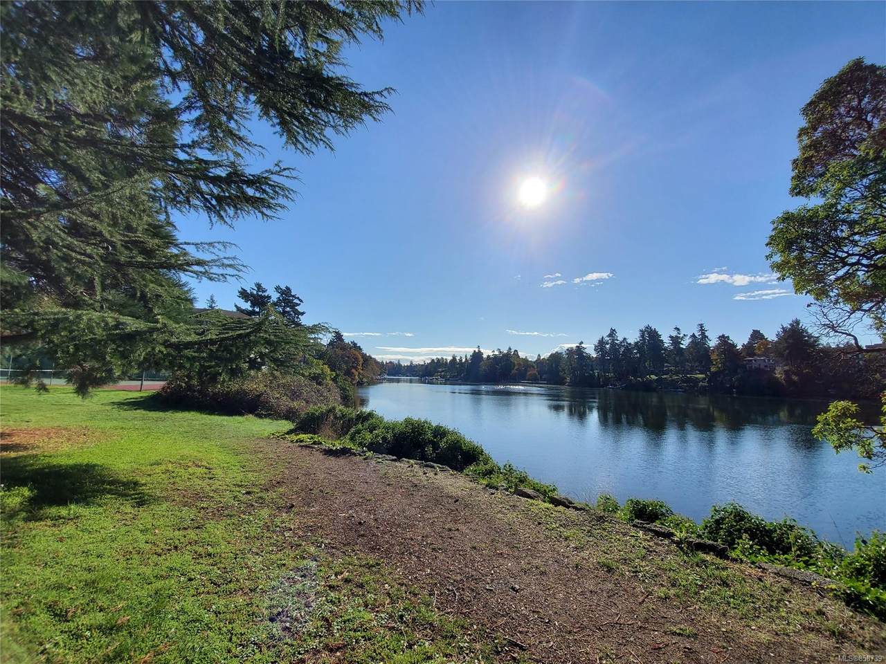 75 Gorge Rd - Photo 1