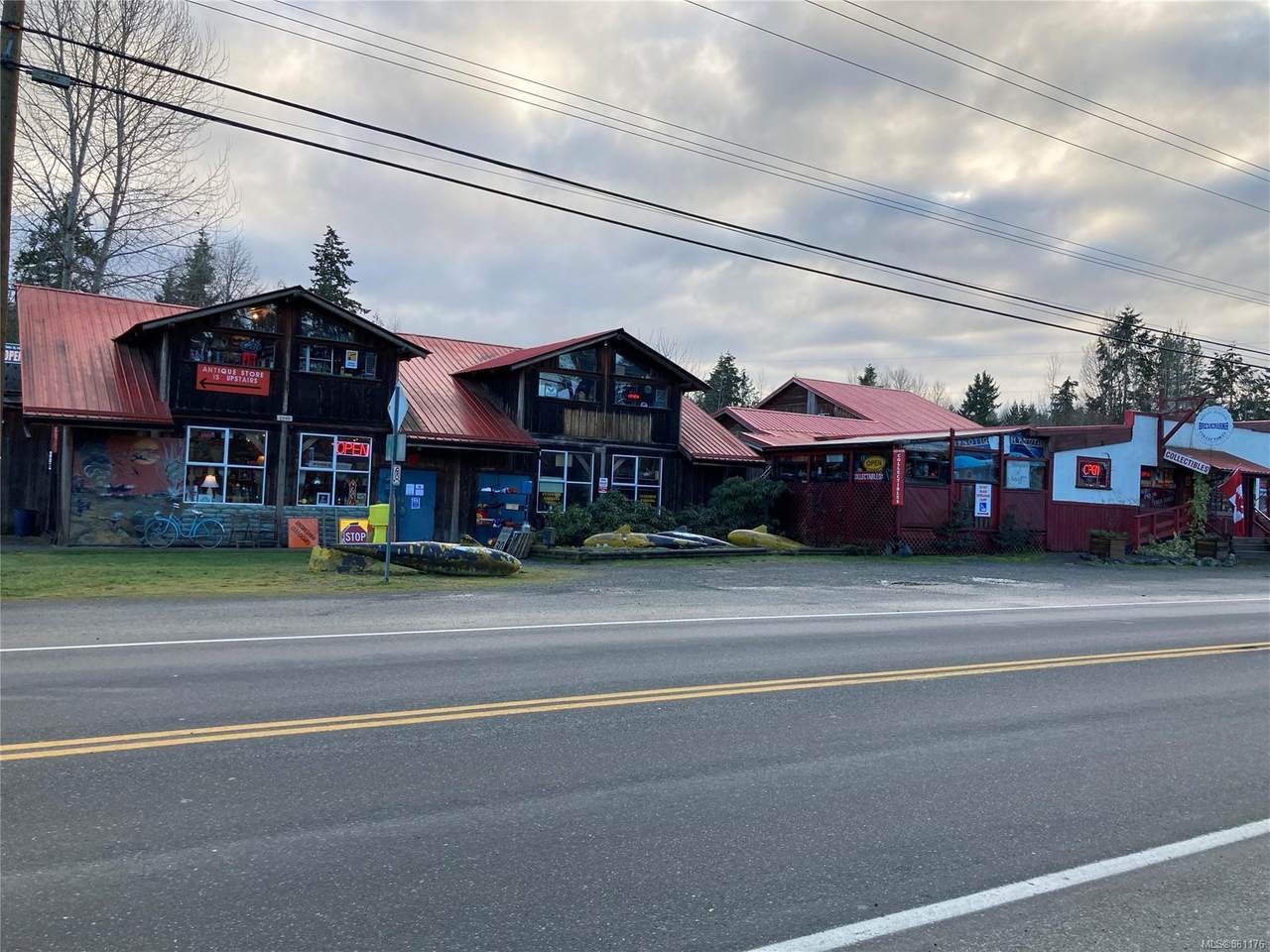 2240 2246 Alberni Hwy - Photo 1